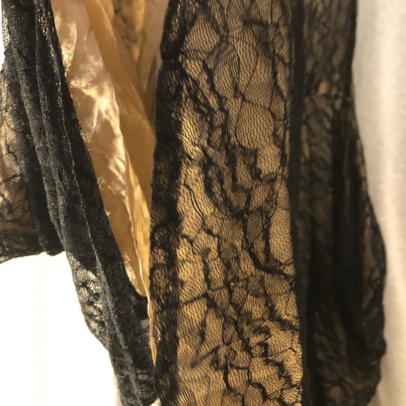 Dress - Picture 6 of 7